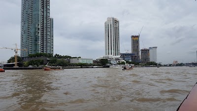 チャオプラヤー川を行くエクスプレスボート