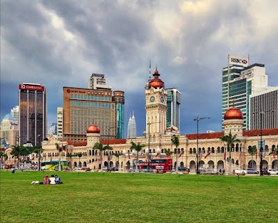 ムルデカ広場とスルタン・アブドゥル・サマド・ビル