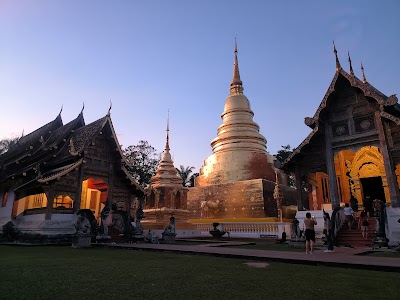 ワット・プラシンのランナー様式の本堂