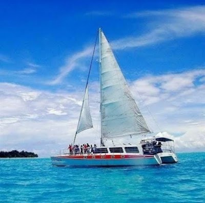 クルーズ船のデッキから眺めるサイパンのサンセット