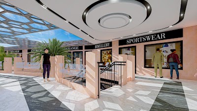 メディナのスークの革製品屋とカラフルなランプ