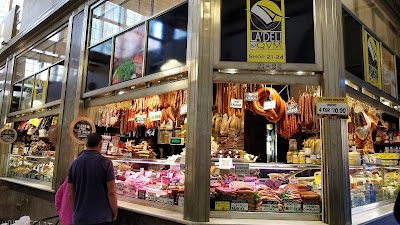 クイーン・ビクトリア・マーケットの屋根付き通路