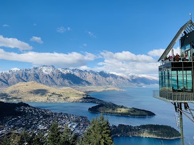 スカイライン・ゴンドラとクイーンズタウンの絶景パノラマ